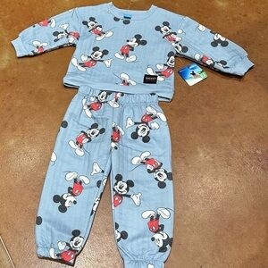 NWT Mickey Mouse Clubhouse Sweatsuit size 3t